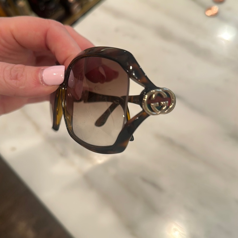 Gucci sunglasses